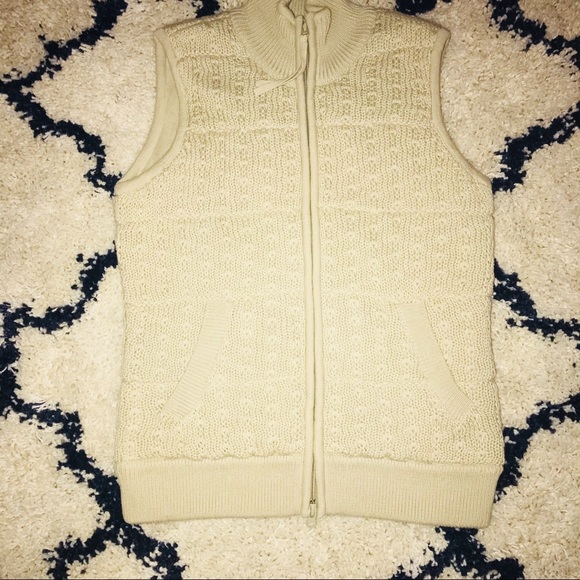 Athleta Jackets & Blazers - Athleta Tan Knit Thick Sleeveless Winter Vest